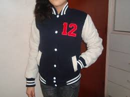 (B-4) chaleko de jugadora de radvi embarazada